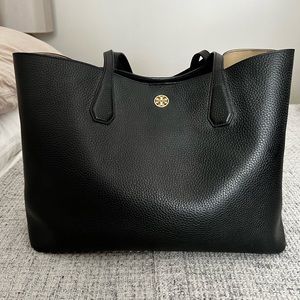 Tory Burch Robinson Tote (black)